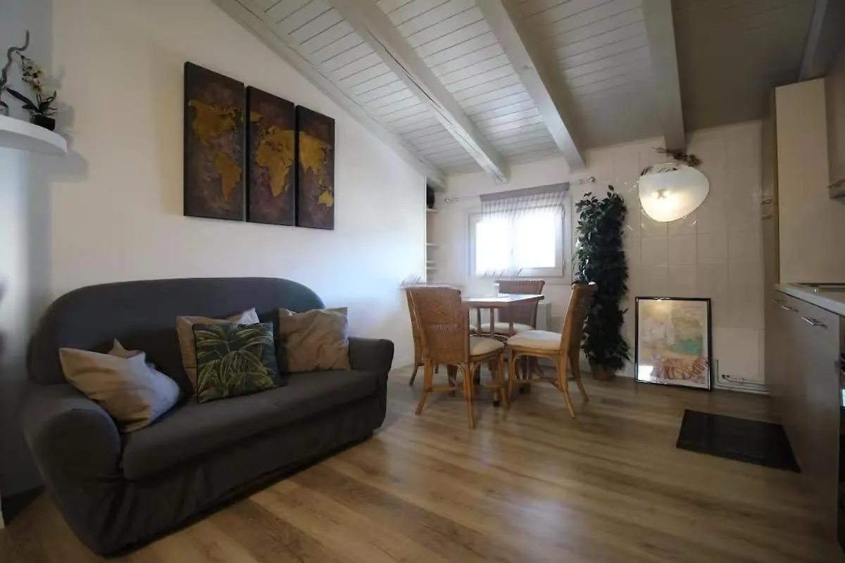 Ferienwohnung A Due Passi Dal Mare -Piazza Drago -4 Posti Letto Lido di Jesolo Apartment